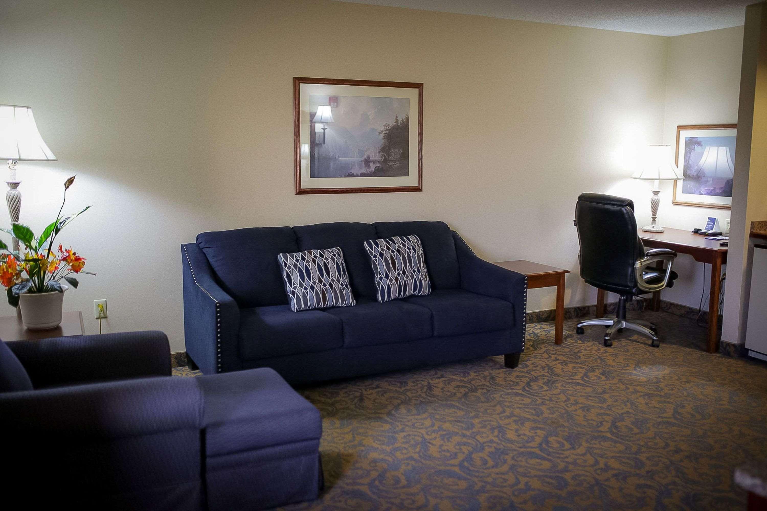 Surestay Plus Hotel By Best Western Шайен Екстериор снимка