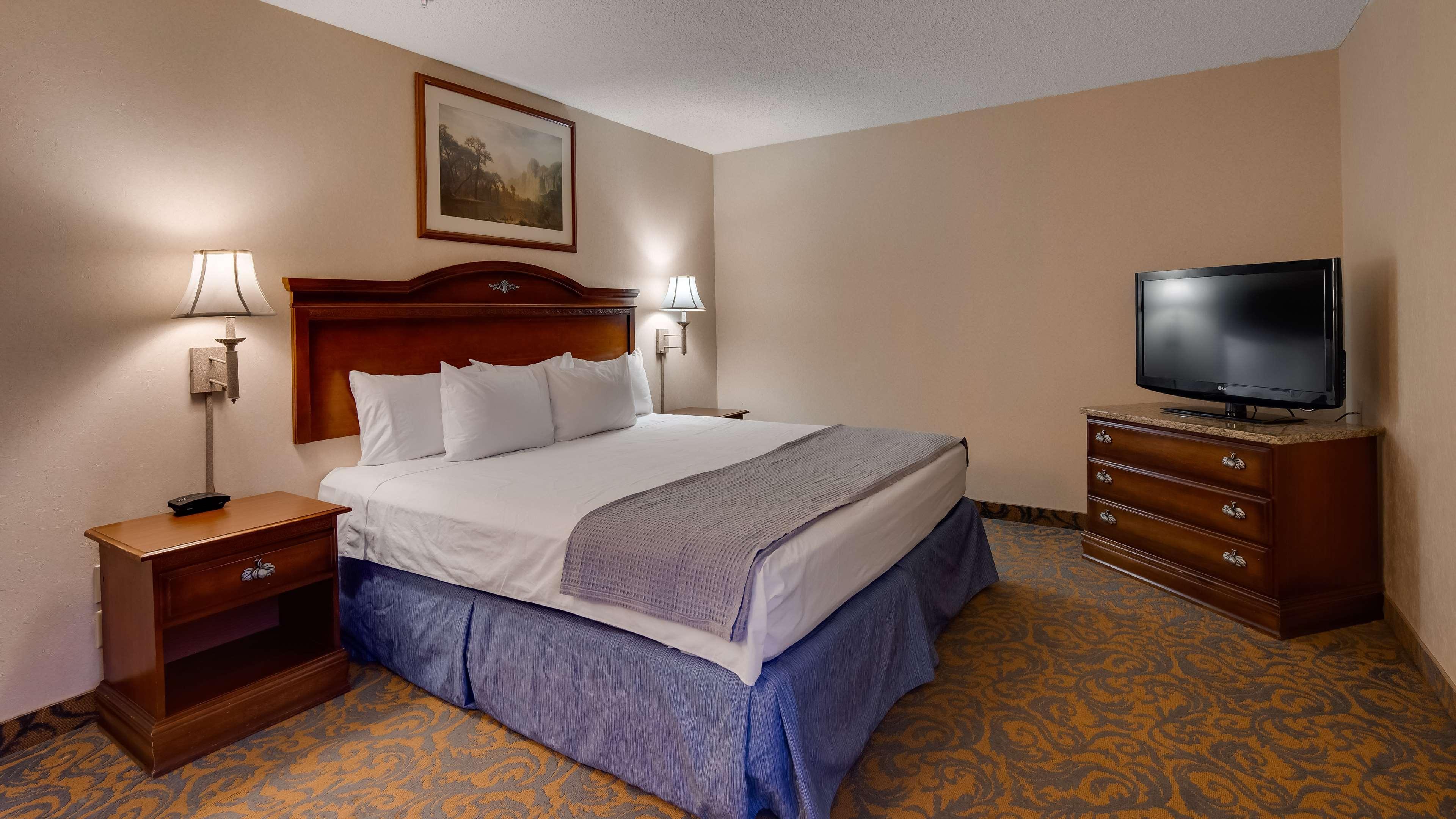 Surestay Plus Hotel By Best Western Шайен Екстериор снимка