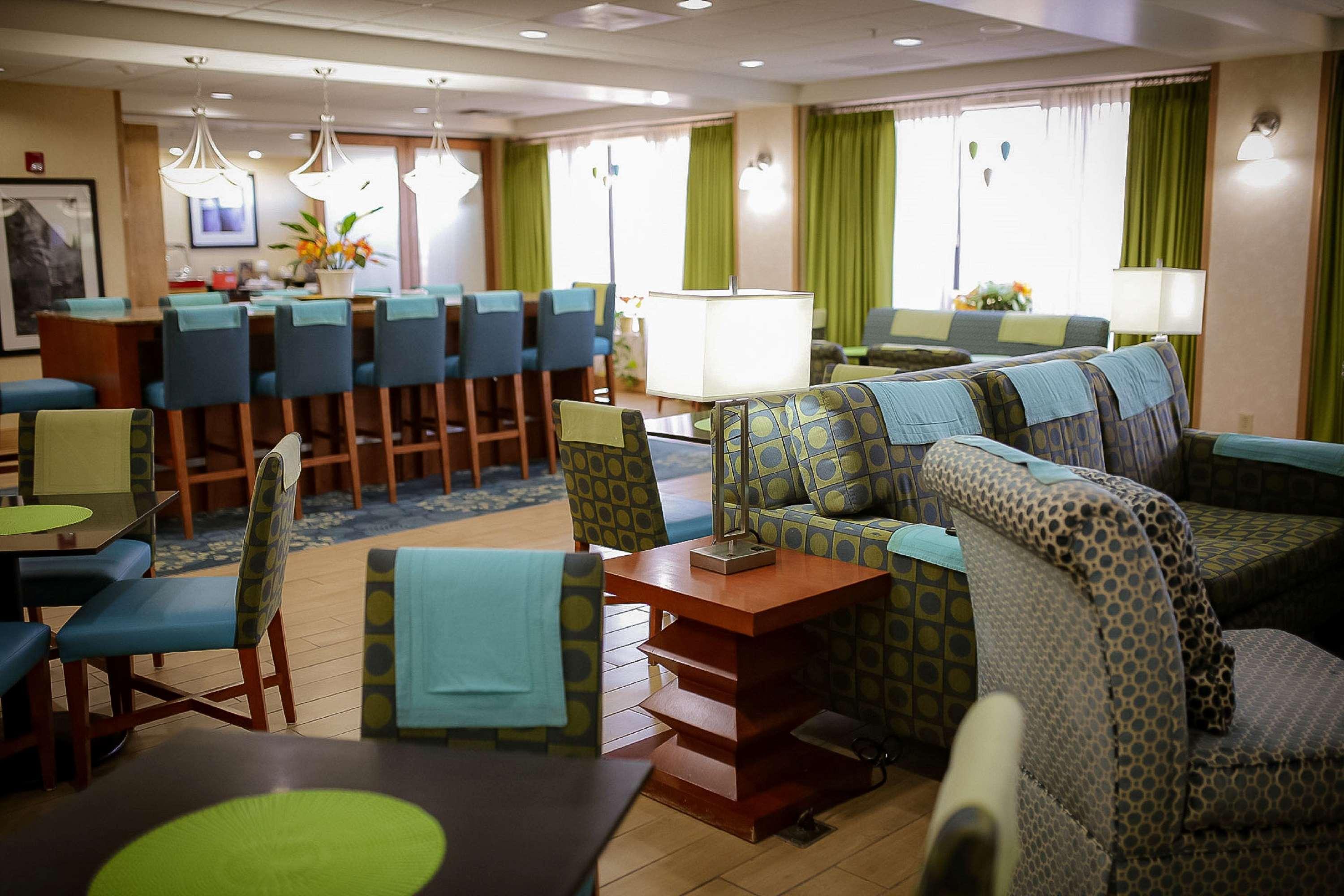 Surestay Plus Hotel By Best Western Шайен Екстериор снимка